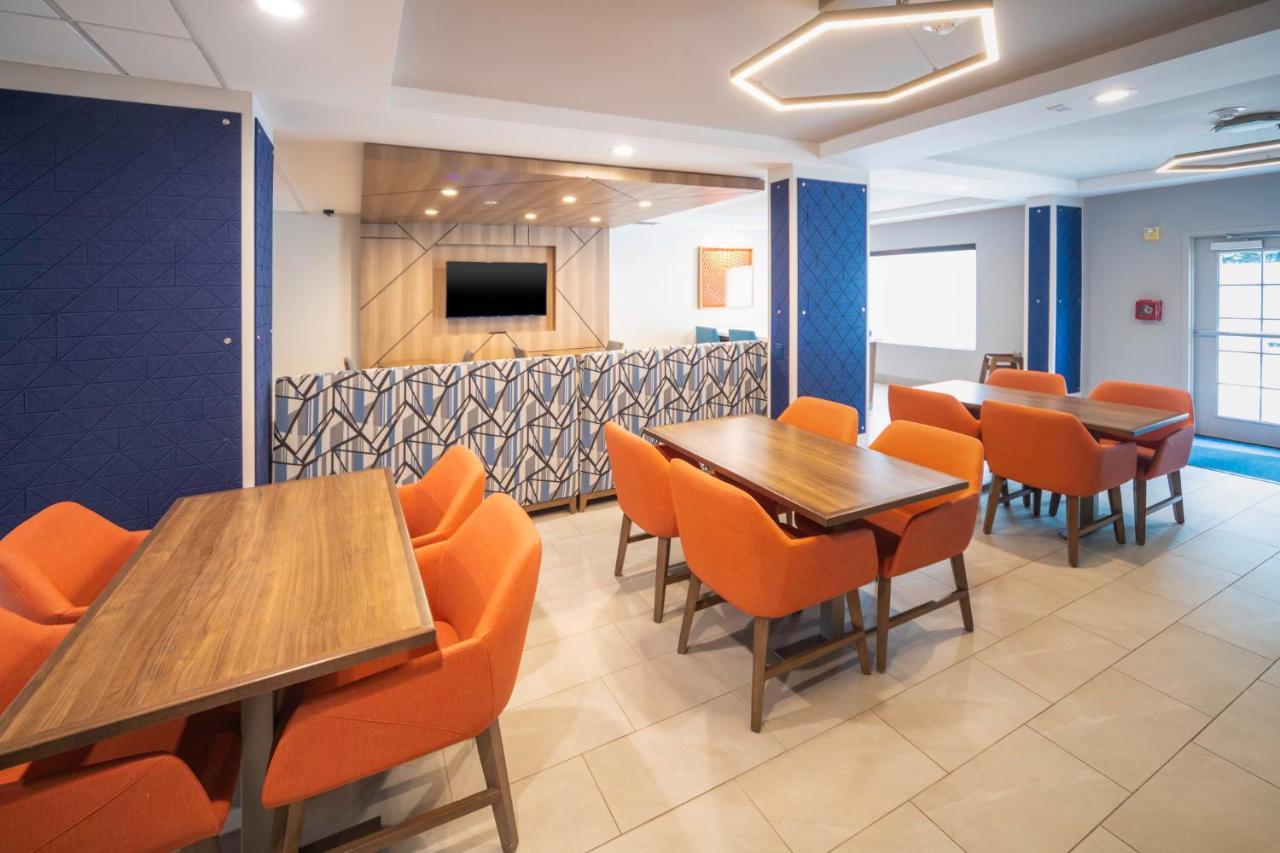 Holiday Inn Express And Suites Atlanta-Johns Creek By Ihg Buitenkant foto